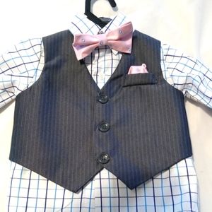 Boy's 4 pc. Dress Suit W/ Vest & Bow Tie